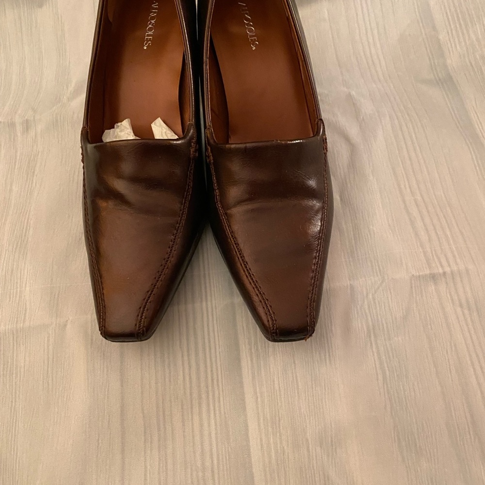 Attention shoe lovers… this one is for you !